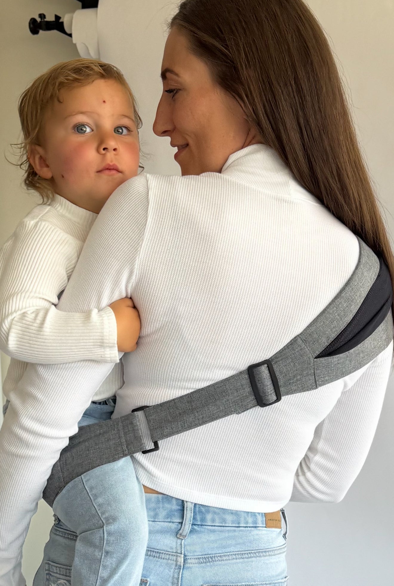 Ergonomic Toddler Hip Carrier